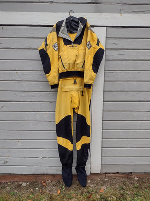 Palm Aleutian Men's Dry Suit Size Large - Used