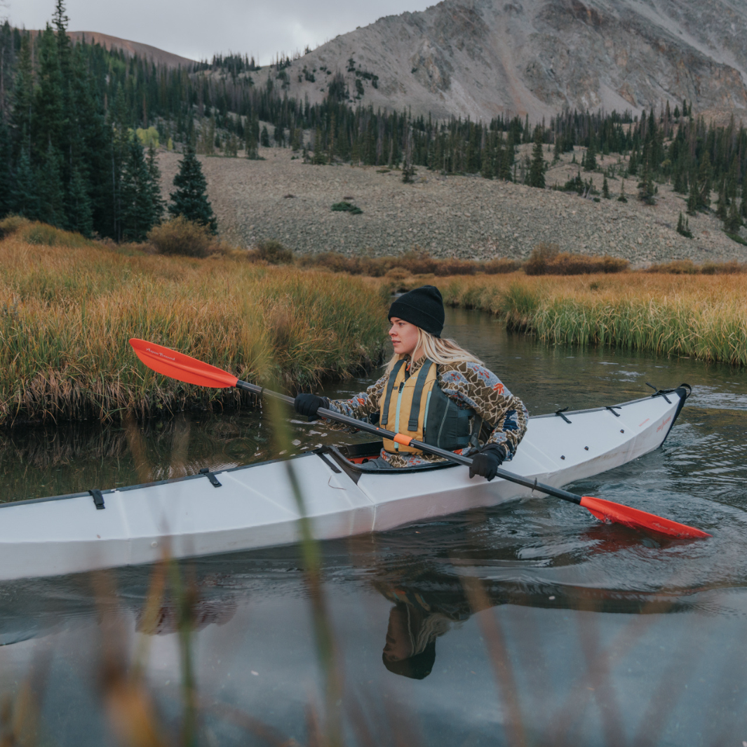 Remo de kayak de dos piezas Posi-Lok híbrido Sting Ray Aqua-Bound